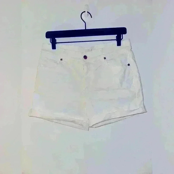 LOFT Stretch Mid Rise Denim Roll Shorts in White, Size 26 / Size 2, Worn Once - Picture 1 of 4